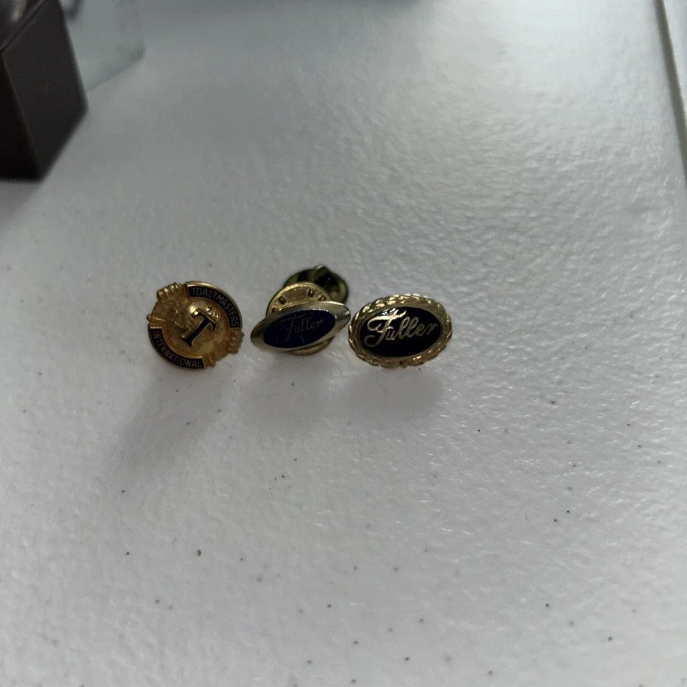 Fuller Brush Toastmasters Vintage‎ Lapel Pins Lot 3